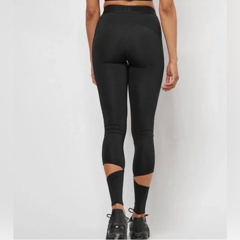 Ivy Park Size XL High Rise Black Slash Leggings Full Length Athletic Edgy Goth - Picture 3 of 15